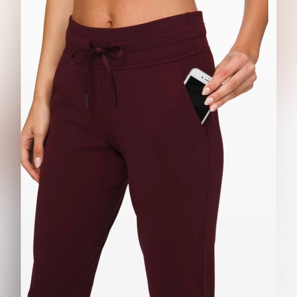 Ready to Rulu Joggers - Picture 4 of 12